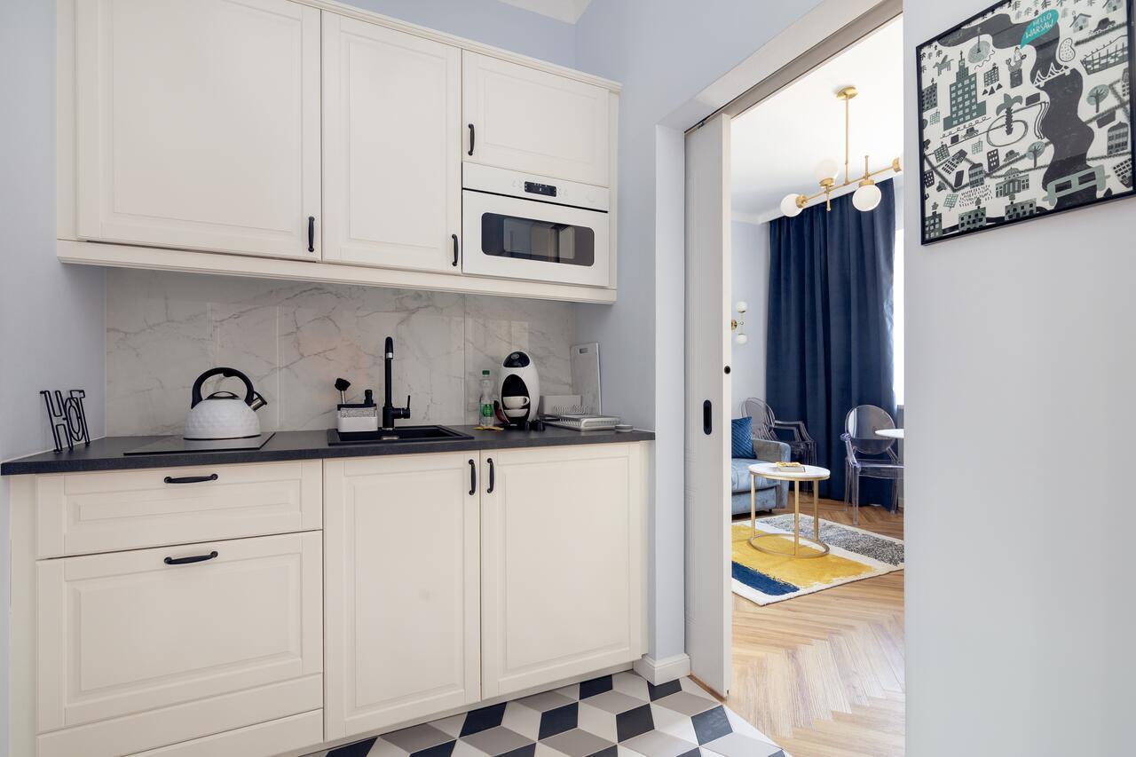 Metro Politechnika Cosy Apartment Warszawa Exteriör bild